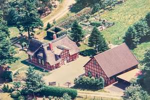 Idyllisches Leben unter Reet: Sonniges Fachwerk-Ensemble auf traumhaftem Grundstück! – Die vollständige Adresse der Immobilie erhältst du vom Anbieter., 24816 Luhnstedt – Vorschaubild 12