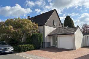 Ideal für Familien! Einfamilienhaus mit großem Garten sucht neue Eigentümer!