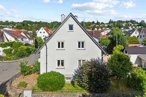 Attraktives Einfamilienhaus mit sonnigem Garten im Süden von Ravensburg. – Die vollständige Adresse der Immobilie erhältst du vom Anbieter., 88214 Ravensburg – Vorschaubild 4