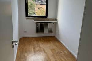 Viel Platz für die Familie: Haus mit Garten, Stellplatz & perfekter Anbindung in Köln-Bilderstöckche – Longericher Straße 91, 50739 Bilderstöckchen, Köln – Vorschaubild 12