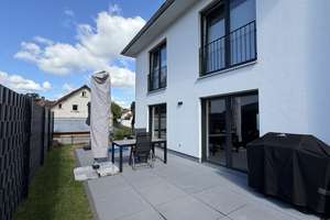 Provisionsfrei vom Eigentümer: Neuwertiges Massivhaus (A+) mit Wärmepumpe, Designerküche & Wallbox – Die vollständige Adresse der Immobilie erhältst du vom Anbieter., 95326 Kulmbach – Vorschaubild 32