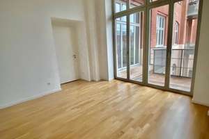 Wohnen mit Komfort: Attraktive 2,5 Zimmer und angenehme Fußbodenheizung und Balkon