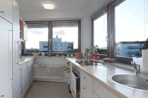 Gepflegte 3-Zimmer-Wohnung in Pfuhl mit Wellnessangebot: Pool und Sauna inklusive  – Die vollständige Adresse der Immobilie erhältst du vom Anbieter., 89233 Neu-Ulm – Vorschaubild 3