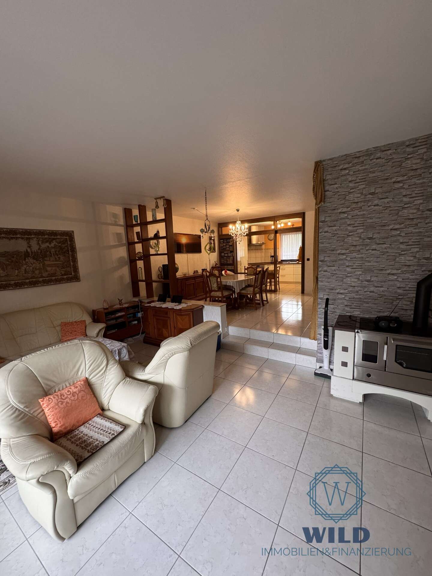 Immobilie in Püttlingen - Wohlfühl-Reihenmittelhaus mit drei Balkonen und modernisierter Ausstattung - Nähe Klinik Püttlingen - Bild 13