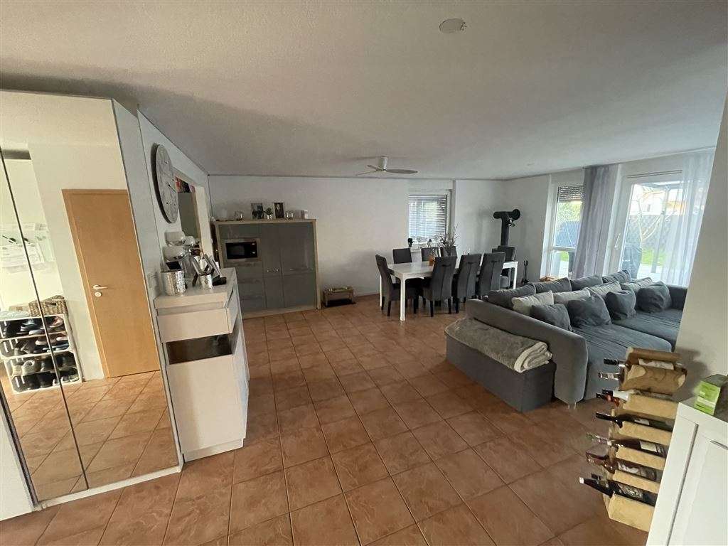 Immobilie in Iffezheim - Vemietetes EFH mit ELW und vielen Extras - Bild 4