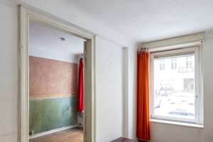 Großzügige, bezugsfreie 5-Zimmer-EG-Altbauwohnung in Moabit nahe Wasser, Parks und Cafés! – Calvinstraße  33, 10557 Moabit, Berlin – Vorschaubild 3