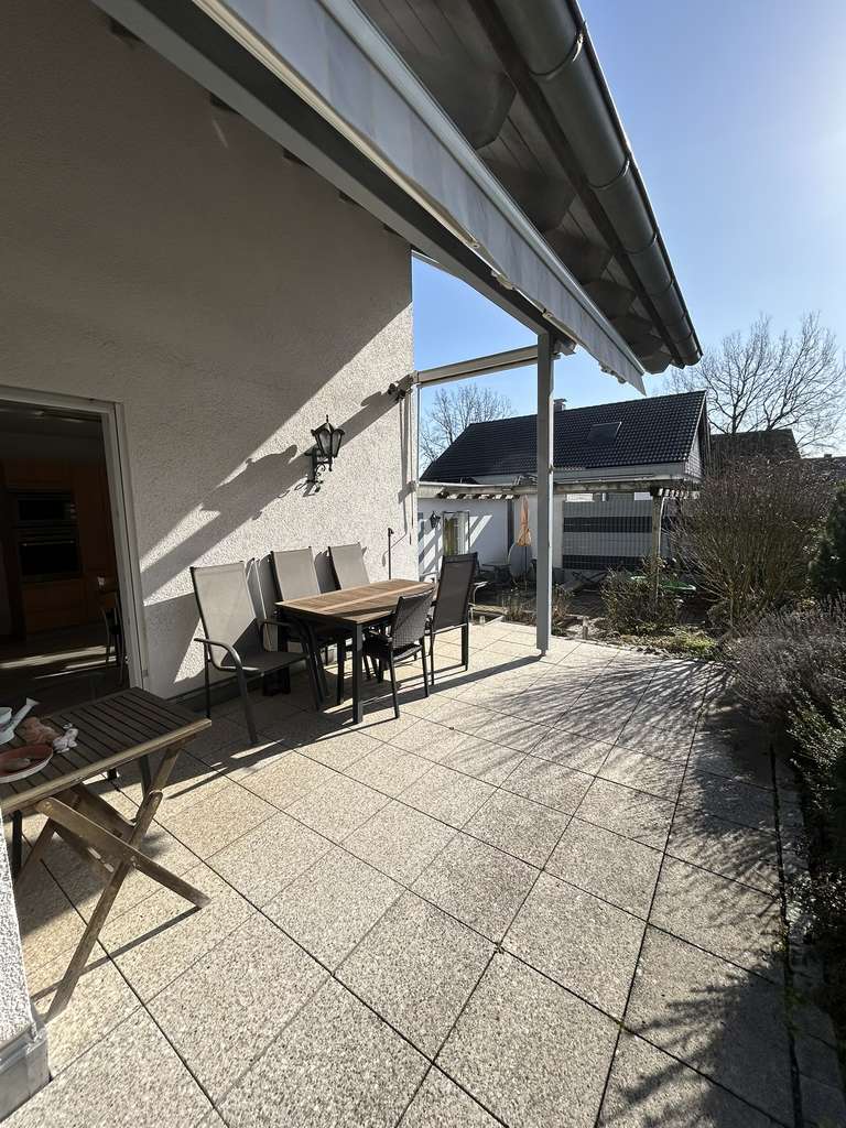 Immobilie in Ötigheim - Großzügiges EFH mit Büromöglichkeit im UG - Bild 4