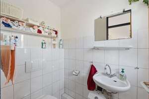 Ihr neues Zuhause am Waldrand - Gepflegtes Reihenhaus mit Garage – Die vollständige Adresse der Immobilie erhältst du vom Anbieter., 50765 Blumenberg, Köln – Vorschaubild 15