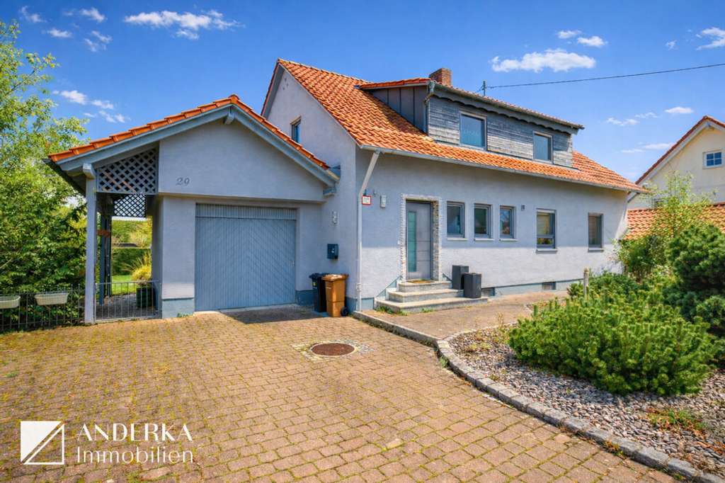 Immobilie in Kötz - Viel Platz für die Familie: EFH mit Süd-Terrasse, Garten & Sauna! - Bild 1