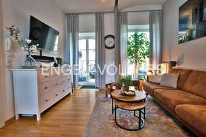 Idyllisch gelegene Maisonette-Wohnung in historischem Vierkanthof