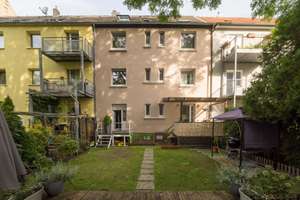 Exklusives Investment: Gepflegtes 5-Parteien-Mehrfamilienhaus in Derendorf – 40476 Derendorf, Düsseldorf – Vorschaubild 3