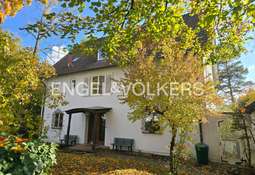 1b946243-938b-4a3e-9ceb-5ce80f