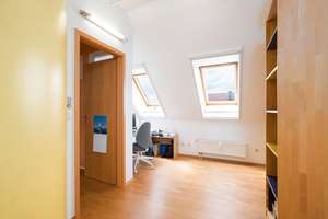 Lichtdurchflutete 4 Zimmer Maisonette mit Wintergarten und Tiefgaragenstellplatz in Eibach – Die vollständige Adresse der Immobilie erhältst du vom Anbieter., 90451 Eibach, Nürnberg – Vorschaubild 16