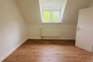 Helle 2-Zimmer-Dachgeschosswohnung im Krefelder Süden – Spinnereistr. 20, 47805 Dießem/Lehmheide, Krefeld – Vorschaubild 12