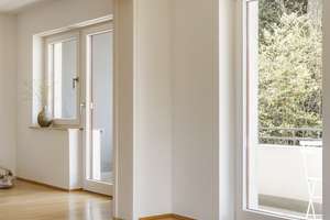 60's Terrassenwohnung mit Weitblick ins Grüne, Garage, moderner EBK & Designer-Tageslichtbad – Die vollständige Adresse der Immobilie erhältst du vom Anbieter., 61476 Kronberg im Taunus – Vorschaubild 16