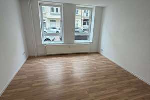 Renovierte 2- Zimmer Altbauwohnung  Erdgeschoss *nur schriftl. Anfragen* – Iltisstrasse 5, 24143 Gaarden-Ost, Kiel – Vorschaubild 2