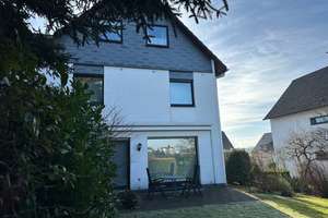 Charmantes Reihenendhaus mit Einliegerwohnung – Die vollständige Adresse der Immobilie erhältst du vom Anbieter., 42657 Burg/Höhscheid, Solingen – Vorschaubild 4