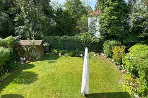 : : Doppelhaushälfte mit wunderschönem Garten und attraktivem Grundriss : : – München – Vorschaubild 3