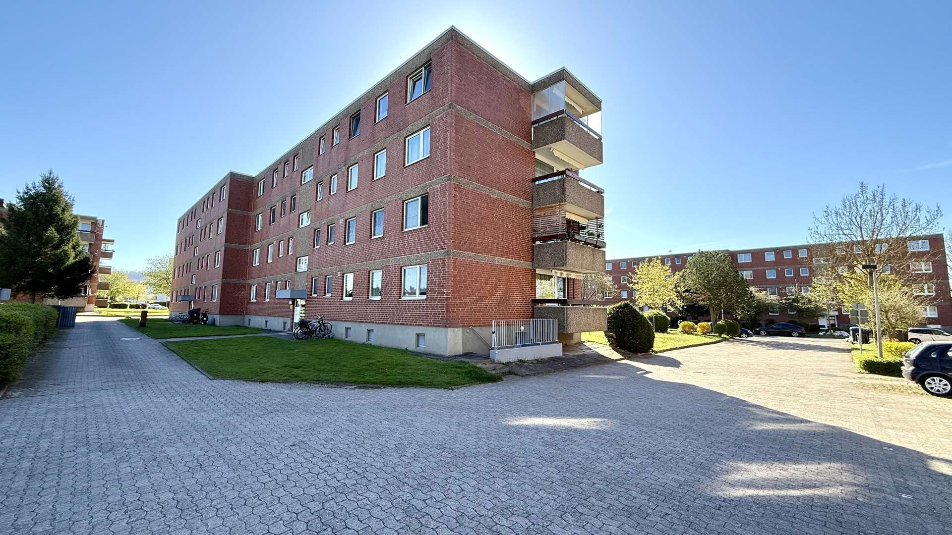 4-Zimmer-Eigentumswohnung mit Weitblick für Kapitalanleger, Hameln Pyrmont Kreis – Bild 2