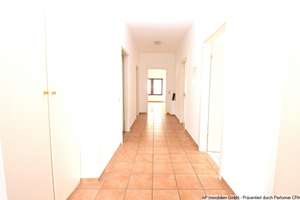 TAUNUSSTR. - Dachgeschosswohnung mit viel Flair und Charisma – Die vollständige Adresse der Immobilie erhältst du vom Anbieter., 65183 Mitte, Wiesbaden – Vorschaubild 11