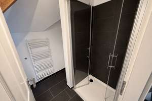 Lichtdurchflutete 2-Zimmer-Dachgeschosswohnung mit Loft-Charakter – Die vollständige Adresse der Immobilie erhältst du vom Anbieter., 22089 Eilbek, Hamburg – Vorschaubild 7