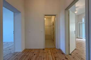 Bezugsfreie, charmante 2-Zimmer-Altbauwohnung mit Balkon, fußläufig vom Weißensee entfernt! – Berliner Allee 253, 13088 Weißensee, Berlin – Vorschaubild 9