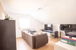Modernes Einfamilienhaus mit großem Garten in ruhiger Neubausiedlung – Altötting (Kreis) – Vorschaubild 17
