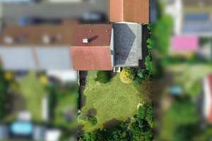Traumgrundstück in Burgfarrnbach

Gepflegtes REH mit zusätzlichem Anbau – Die vollständige Adresse der Immobilie erhältst du vom Anbieter., 90768 Atzenhof, Burgfarrnbach, Fürth – Vorschaubild 2