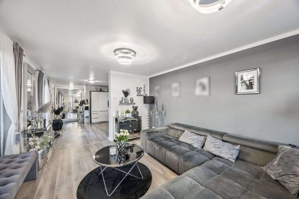 Immobilie in Ehrenkirchen - Stadtnahes und Modernes Wohnen in Offnandingen - Bild 0