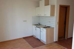 Modernisierte 1-Zimmer-Wohnung in Erlangen – Bayreutherstr 49, 91054 Burgberg, Erlangen – Vorschaubild 2