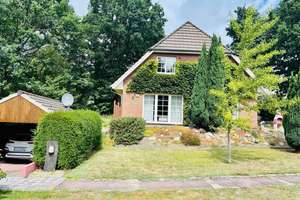 Einfamilienhaus mit idyllischem Garten in Kücknitz- Siems – Die vollständige Adresse der Immobilie erhältst du vom Anbieter., 23569 Kücknitz, Lübeck – Vorschaubild 2