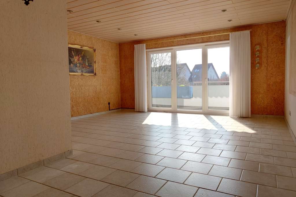 Immobilie in Jockgrim - Jockgrim: Große 3-Zi.-Wohnung mit Südloggia - Bild 3