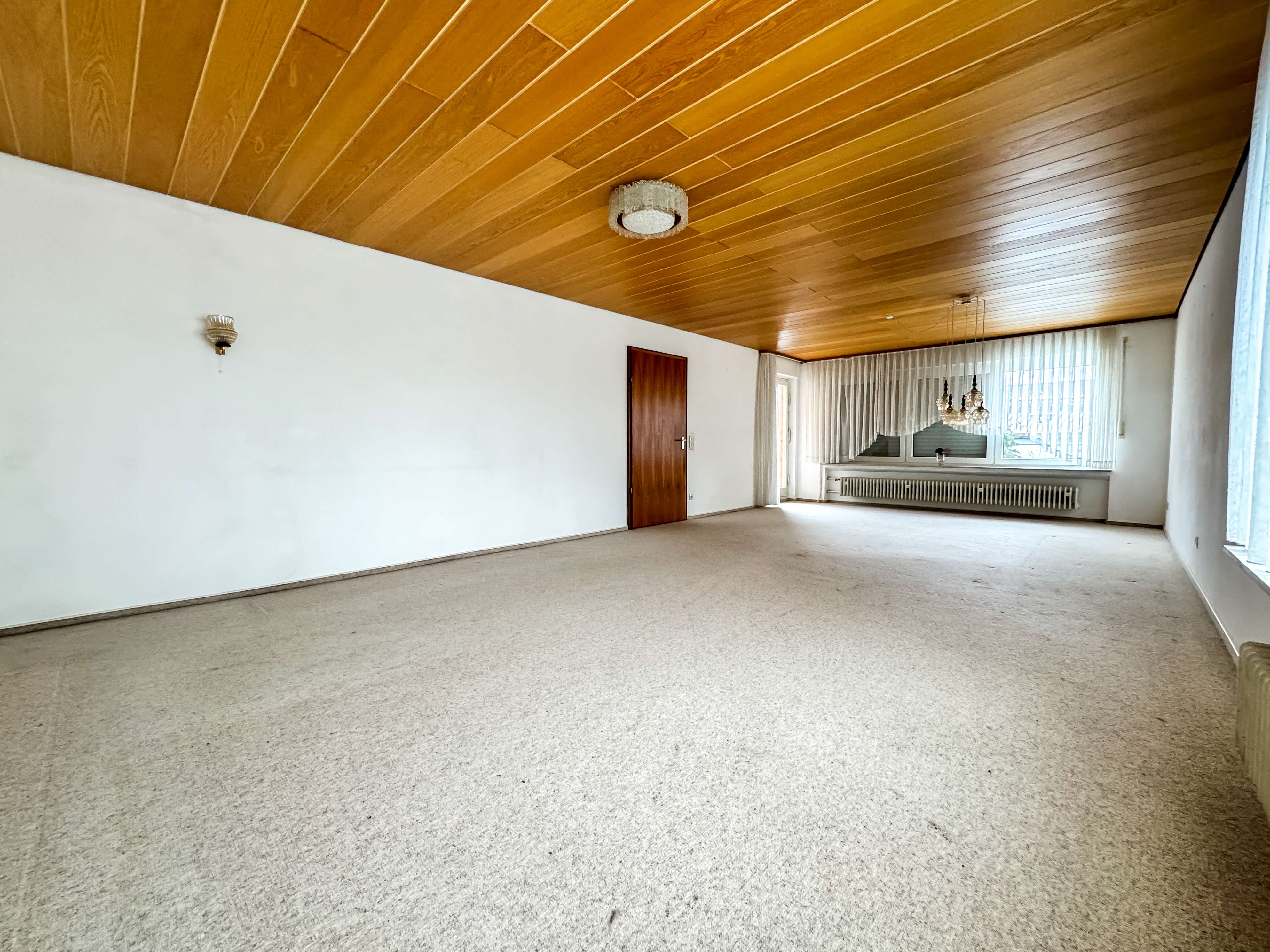 Ein Zuhause für die ganze Familie – Flexibel nutzbar mit großem Grundstück!, Heidenheim Kreis – Bild 4