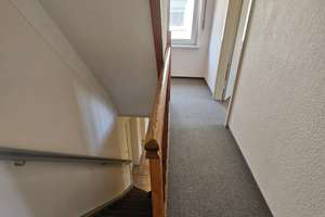 Reiheneckhaus mit viel Charme und Gestaltungsmöglichkeiten auf einem sonnigen Südgrundstück – Pfaustr. 21, 86179 Haunstetten-West, Augsburg – Vorschaubild 13
