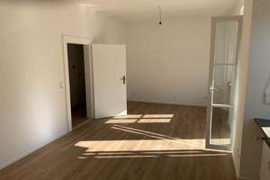 Stilvolle 4-Zimmer-Wohnung nahe Residenz und Hofgarten – Die vollständige Adresse der Immobilie erhältst du vom Anbieter., 97070 Altstadt, Würzburg – Vorschaubild 9
