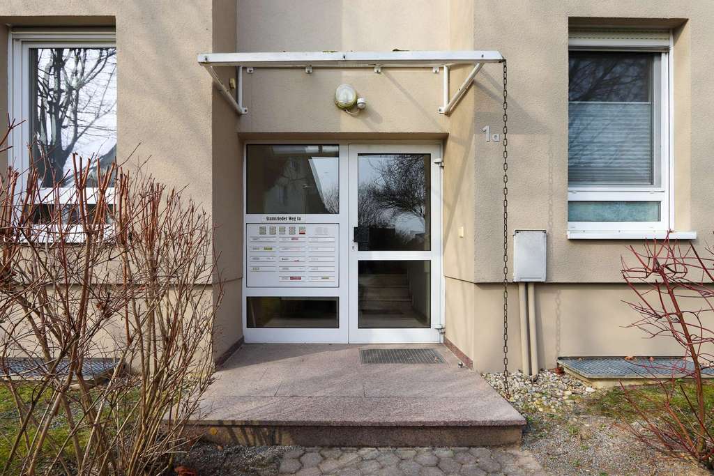 Immobilie in Wilsdruff - +++ Sehr gepflegte 3-Zimmer-Wohnung mit großem Balkon und 2 Tiefgaragenstellplätzen in Wilsdruff +++ - Bild 3