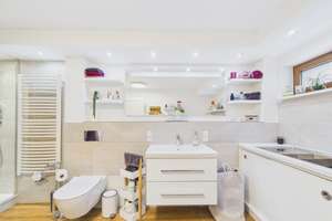 Haus im Haus: 5-Zimmer-Residence mit Gartenrefugium, Sonnenterrasse & interner Aufzugsanlage – Die vollständige Adresse der Immobilie erhältst du vom Anbieter., 13125 Karow, Berlin – Vorschaubild 11