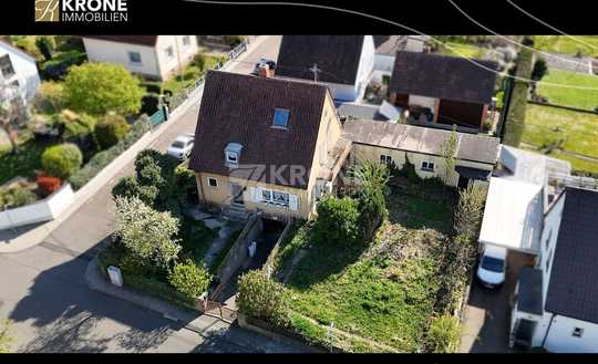 Sanierung oder Neubau: Familienidyll mit Potenzial - großer Garten mit Südausrichtung