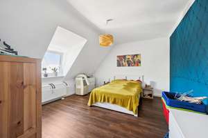 ! Zentral in Dottendorf ! Gepflegte 3-Zimmer Dachgeschosswohnung – Die vollständige Adresse der Immobilie erhältst du vom Anbieter., 53129 Dottendorf, Bonn – Vorschaubild 6