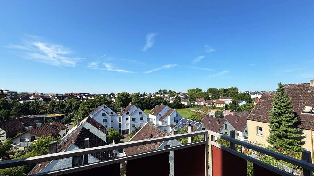 Sonnige Maisonette-Wohnung mit traumhaftem Fernblick in Hohenkreuz