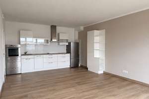 Moderne 3-Zimmer Wohnung mit Balkon, hochwertiger Einbauküche & Fußbodenheizung – Die vollständige Adresse der Immobilie erhältst du vom Anbieter., 81369 Untersendling, München – Vorschaubild 2