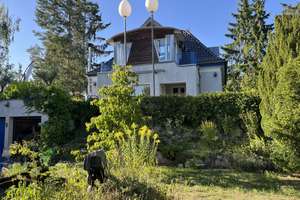 Einfamilienhaus in Berlin-Hermsdorf – mit Charme und architektonischen Besonderheiten