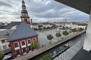 Tolle  2 Zimmer Wohnung mit Einbauküche in der City
