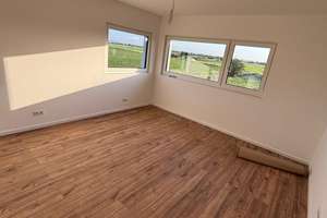 Freistehender Neubau KfW 40+ mit PV, Einbauküche, Garage & Garten – 15 Min Bonn/Hardthöhe – Am Burggraben 15, 53913 Swisttal – Vorschaubild 6