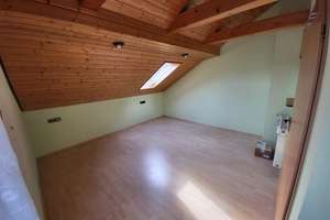 Wohnen mit Charakter: Drei-Zimmer-Dachgeschosswohnung in Reckendorf – Greifenklaustraße 6, 96182 Reckendorf – Vorschaubild 14