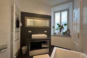 Möblierte Altbauwohnung mit Balkon im Glockenbachviertel – Hans-Sachs-Str. 1, 80469 Glockenbach, München – Vorschaubild 12