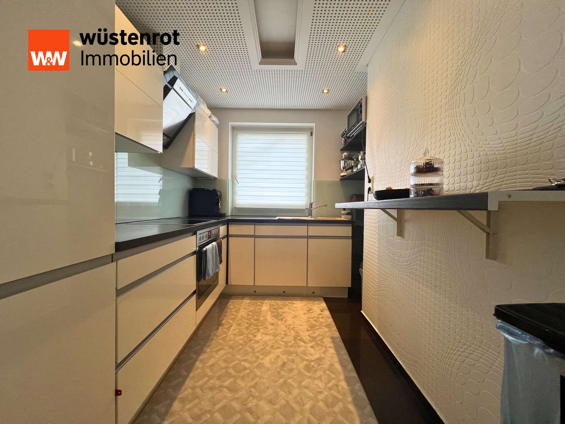 Immobilie in Saulheim - 3-Zimmer-Wohnung – Saniert, energieeffizient, Balkon & Trockenbaudecken mit indirekter Beleuchtung - Bild 2