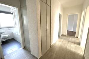 Renovierte 3,5-Zimmer-Wohnung mit Balkon und Einbauküche in Gelsenkirchen Berger Feld – Darler Heide 72, 45891 Erle, Gelsenkirchen – Vorschaubild 6