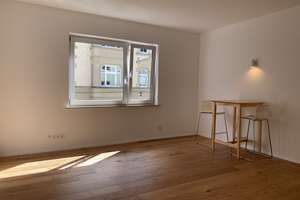 Einziehen und wohlfühlen: charmante, modernisierte 1-Zimmer-Wohnung in Stuttgart-West