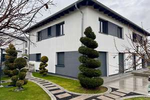 Eleganz und Exklusivität –  Top modernes Einfamilienhaus (DHH) – Die vollständige Adresse der Immobilie erhältst du vom Anbieter., 67269 Grünstadt – Vorschaubild 1